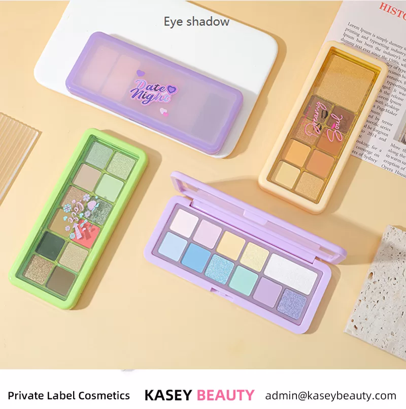 Private label eyeshadow palette
