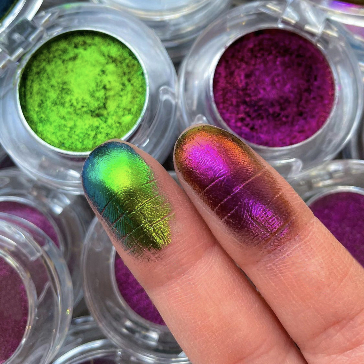 Super Pigment Multi-Chrome & Holographic Eyeshadow Private Label - Kasey  Beauty